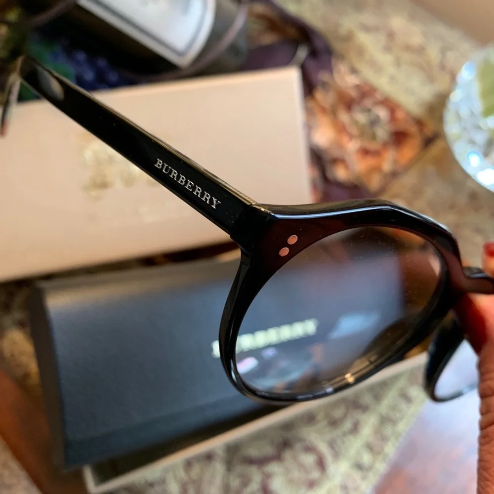 Authentic BURBERRY 50mm checkered Round UNISEX optical glasses - Picture 5 of 9